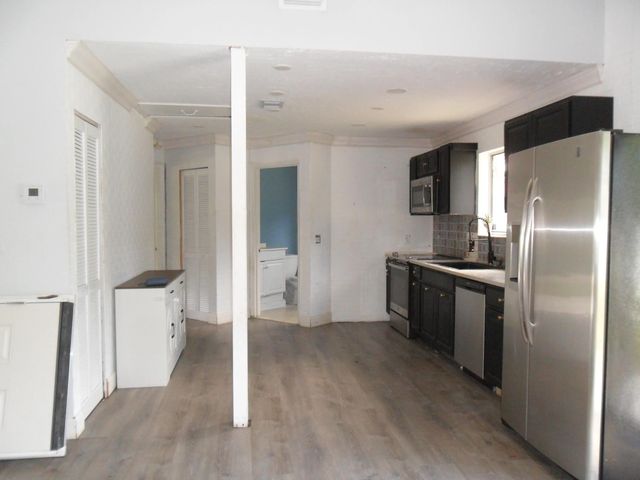 2 of 21 - 1826 Sw Del Rio Boulevard, Port St. Lucie, FL