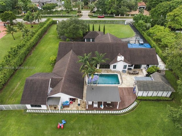 11301 Sw 95th Street, Miami