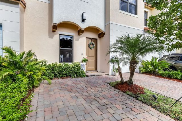 2 of 35 - 20921 Nw 1st Court, Pembroke Pines, FL