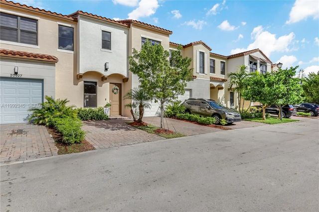 3 of 35 - 20921 Nw 1st Court, Pembroke Pines, FL