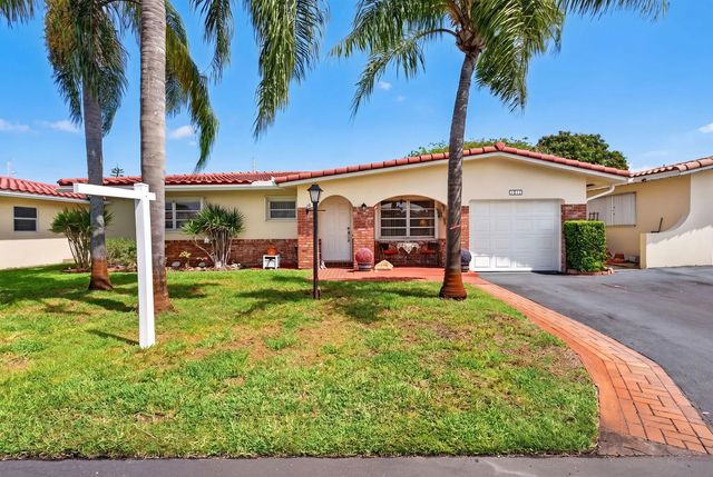 1211 Nw 44th Street, Deerfield Beach