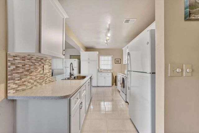 5 of 23 - 1211 Nw 44th Street, Deerfield Beach, FL