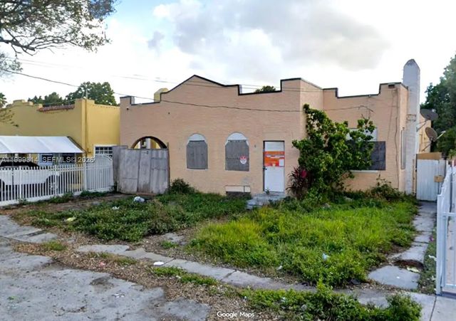 3034 Nw 33rd Street, Miami