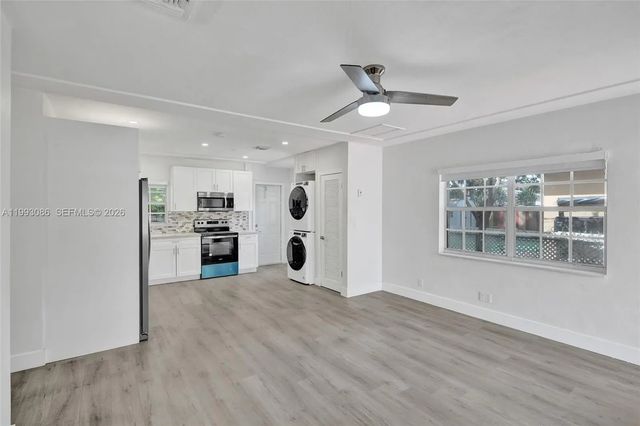 5 of 50 - 4326 Nw 4th Street, Miami, FL