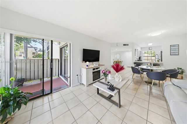 5 of 19 - 12984 Sw 88th Lane #b104, Miami, FL