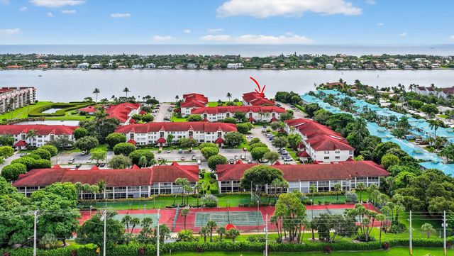 2 of 44 - 110 Half Moon Circle #d2, Hypoluxo, FL