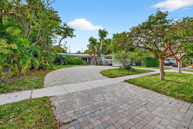 4 of 71 - 1935 Se 25th Avenue, Fort Lauderdale, FL