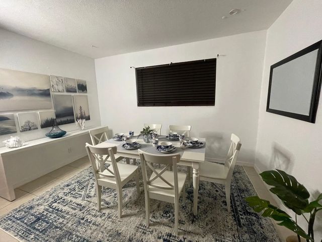 5 of 12 - 1067 Sw 3rd Street, Hallandale Beach, FL