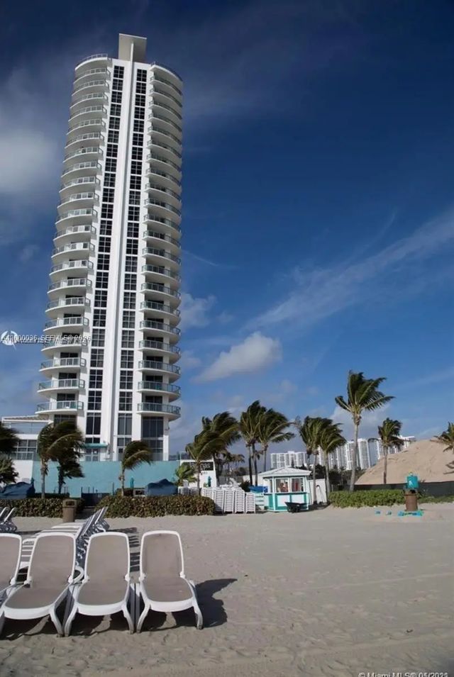 2 of 20 - 18683 Collins Avenue #508, Sunny Isles Beach, FL