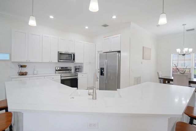 3 of 33 - 719 Sw Andrew Road, Port St. Lucie, FL