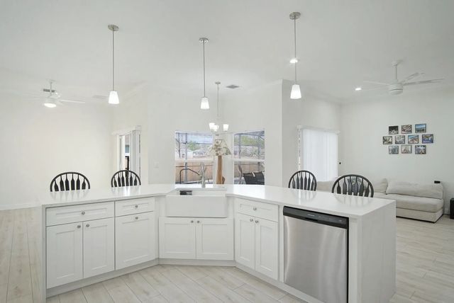 5 of 33 - 719 Sw Andrew Road, Port St. Lucie, FL