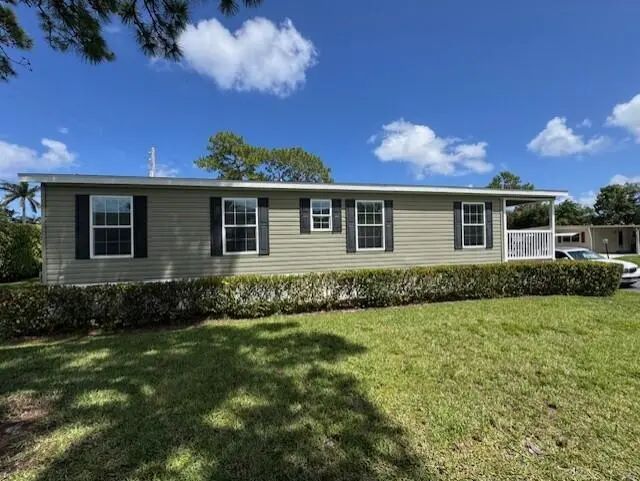 3 of 38 - 4209 Royal Manor Boulevard #136, Boynton Beach, FL