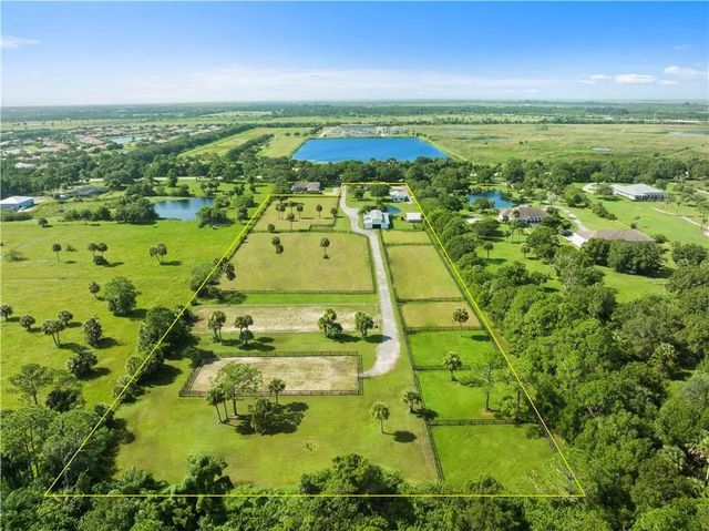 8530 8th Street, Vero Beach
