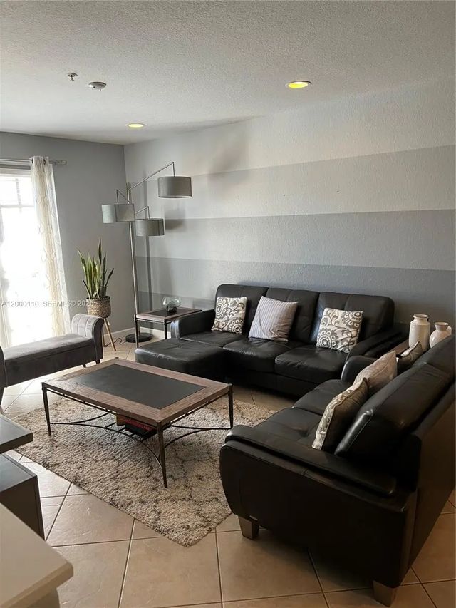 808 Sw 147th Avenue #3608, Pembroke Pines