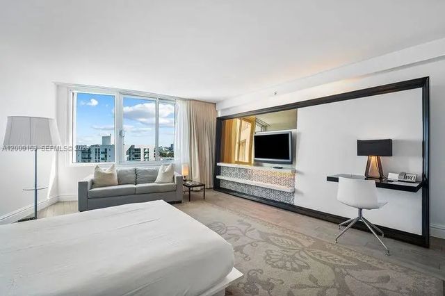 2 of 23 - 1100 West Avenue #819, Miami Beach, FL
