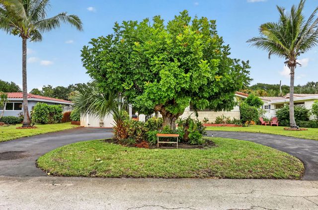 4 of 38 - 1931 Ne 27th Street, Lighthouse Point, FL