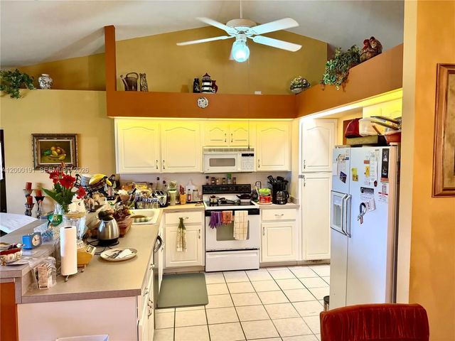 4 of 15 - 3509 Sunrise Drive, , FL