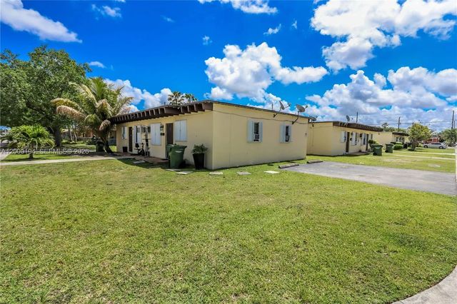 2 of 21 - 720 Sw 6th Street, Homestead, FL