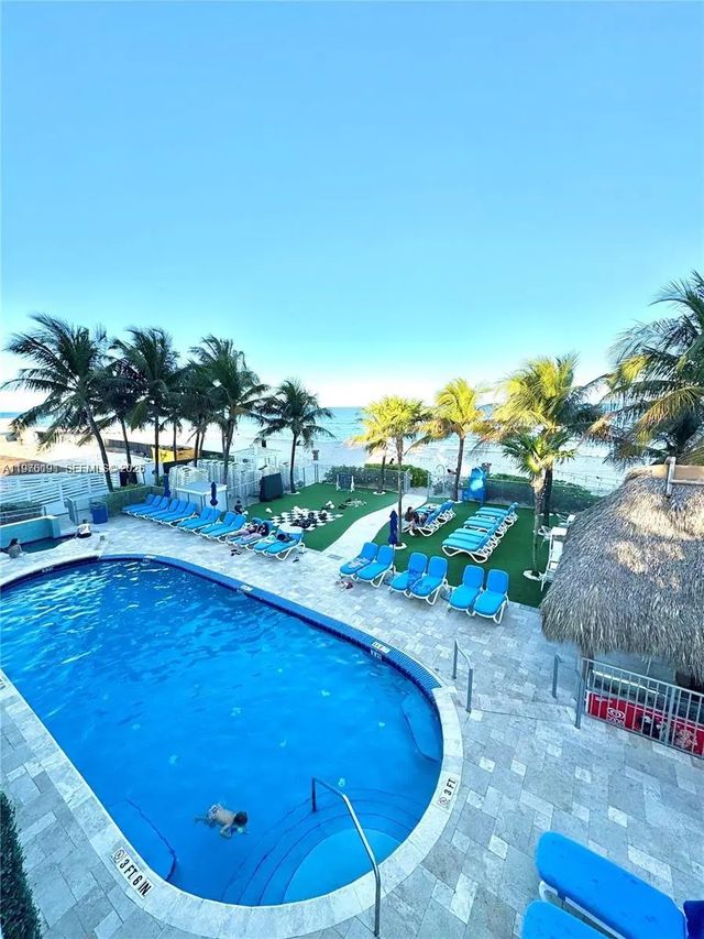 4 of 24 - 18683 Collins Avenue #2306, Sunny Isles Beach, FL