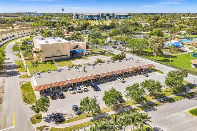 3 of 6 - 4200 Nw 12th Street, Lauderhill, FL