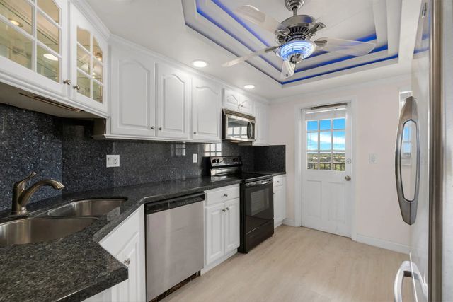 5 of 12 - 9101 W Sample Road #1004, Coral Springs, FL