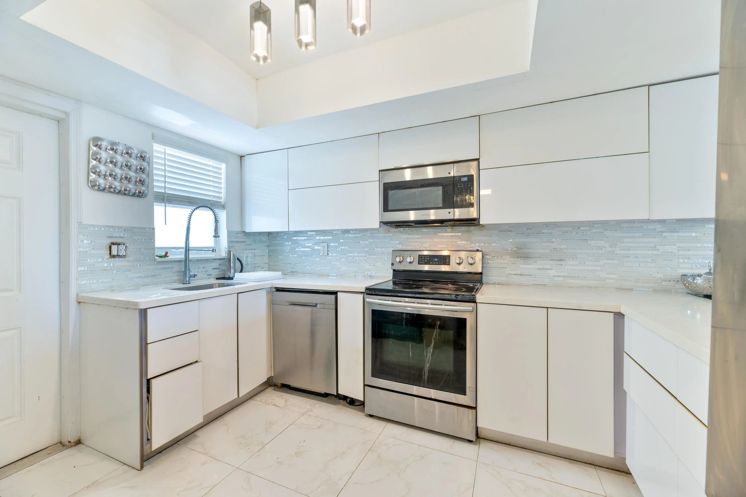 2841 Ne 33rd Court #303, Fort Lauderdale
