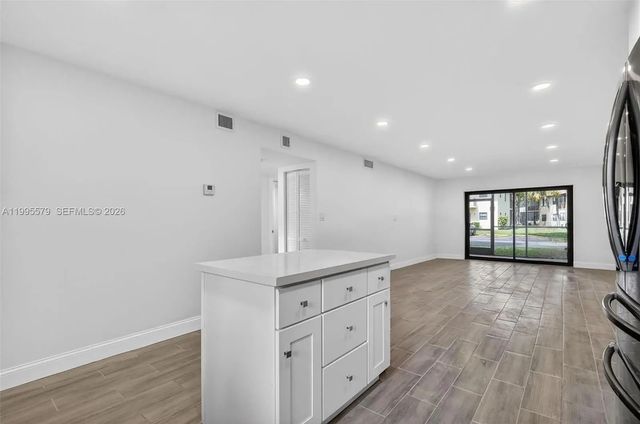 5 of 32 - 275 Gate Road #104, Hollywood, FL