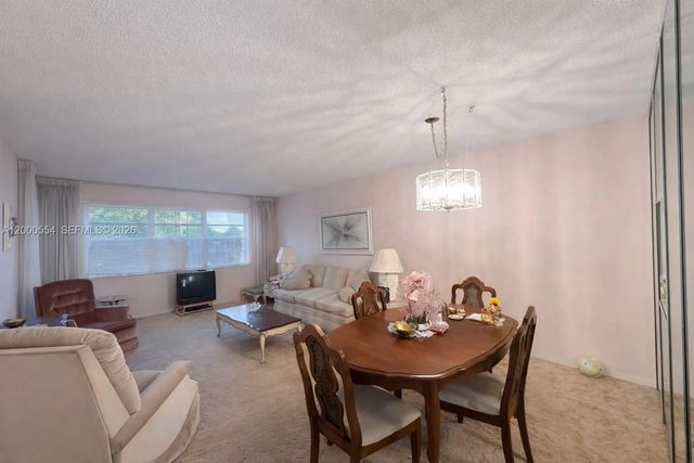5 of 13 - 410 Se 2nd Street #305, Hallandale Beach, FL