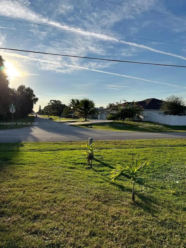 5 of 97 - 1637 Sw Taurus Lane, Port St. Lucie, FL