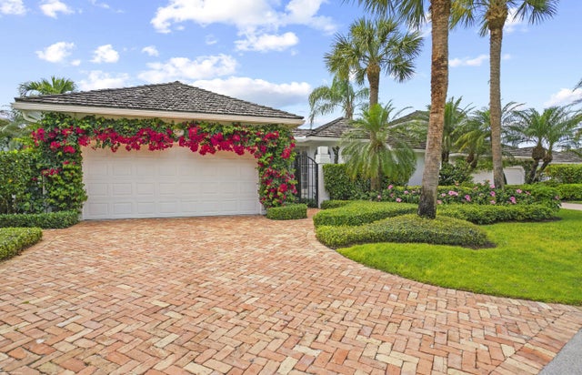 Photo of Listing #B26017001