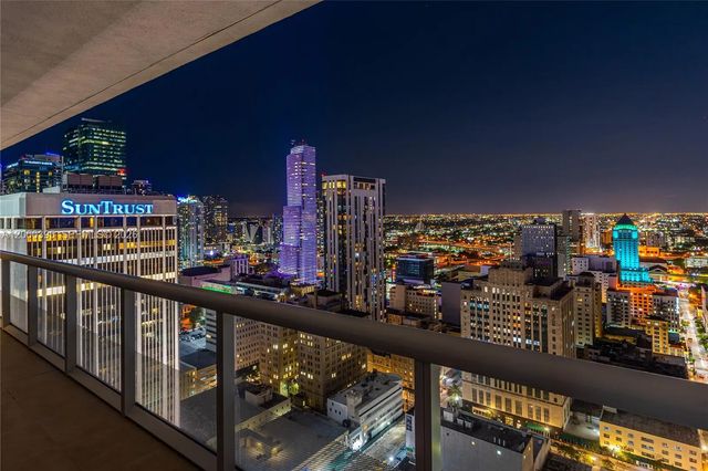 50 Biscayne Boulevard #3601, Miami