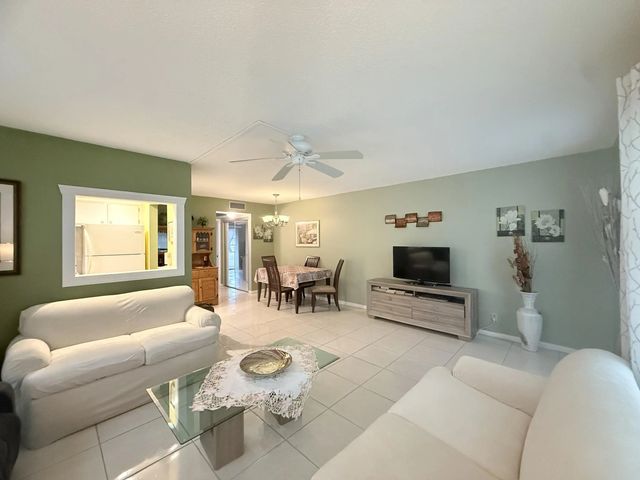 2 of 37 - 204 Durham D  #204, Deerfield Beach, FL