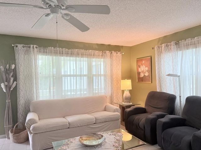4 of 37 - 204 Durham D  #204, Deerfield Beach, FL