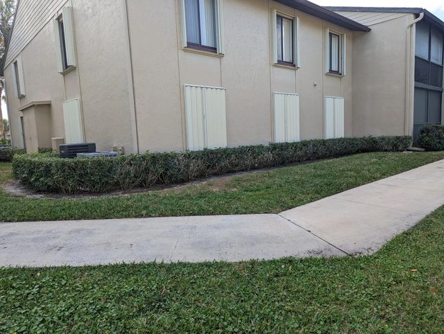 2 of 25 - 702 Sunny Pine Way #g1, Greenacres, FL