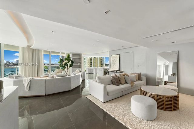 4 of 20 - 1000 S Pointe Drive #901, Miami Beach, FL