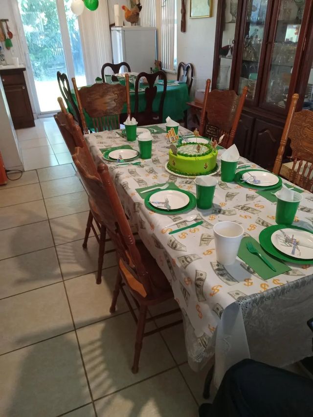 2829 Nw 9th Place, Fort Lauderdale