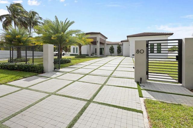80 Nw 129th Avenue, Miami