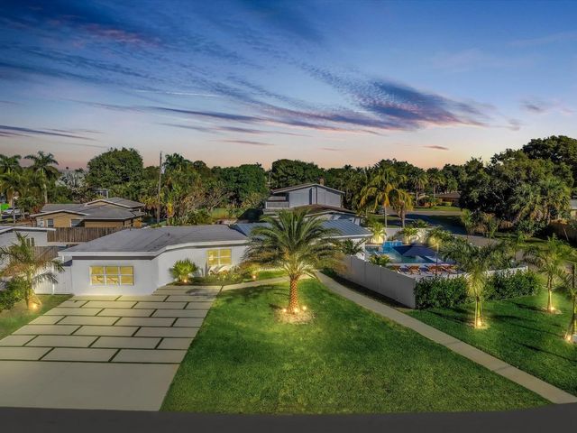 3 of 32 - 209 Ne 27th Drive, Wilton Manors, FL