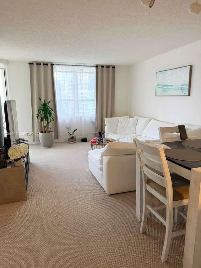 5 of 8 - 701 Brickell Key Boulevard #1501, Miami, FL