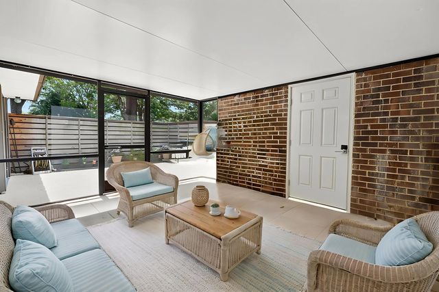 3 of 41 - 527 5th Terrace, Palm Beach Gardens, FL