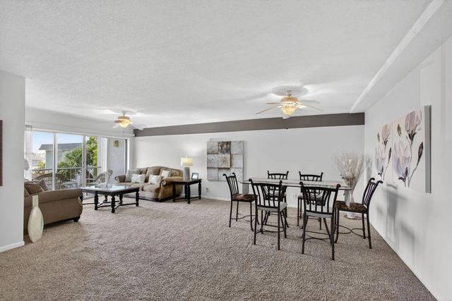 2 of 23 - 505 Spencer Drive #211, West Palm Beach, FL