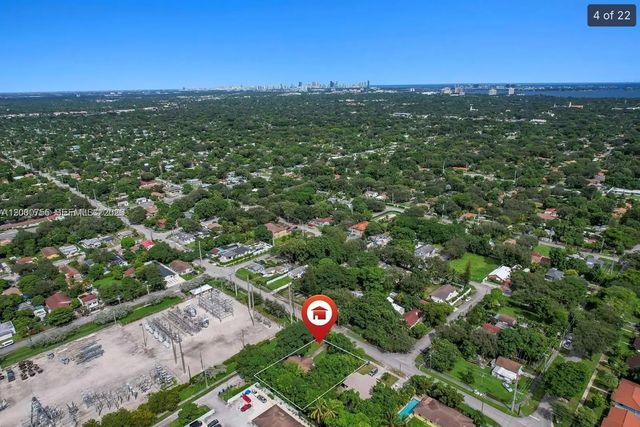 4 of 5 - 9156 Nw 5th Avenue, Miami, FL