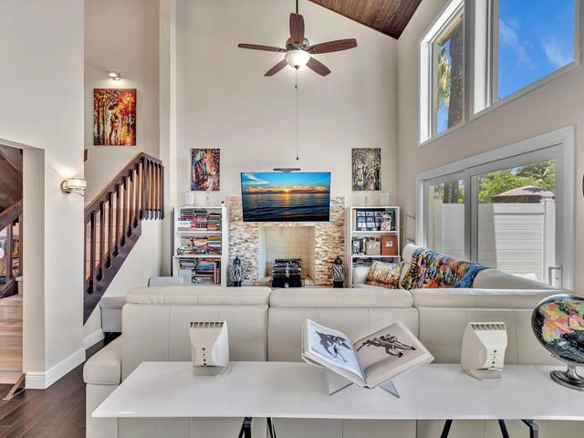 4 of 71 - 3432 Ne 16th Avenue, Oakland Park, FL