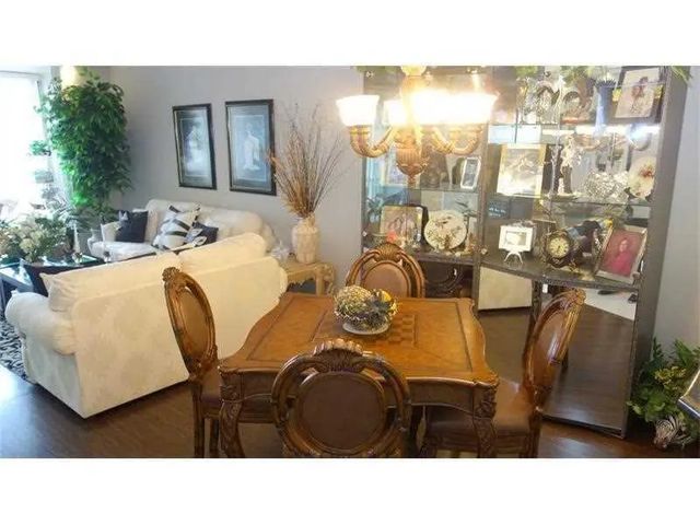 5 of 10 - 7486 N Devon Drive #109, Tamarac, FL