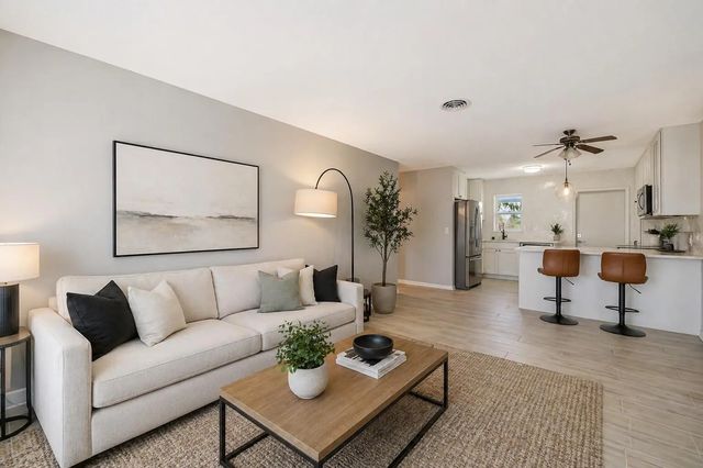 2829 Ne 30th Street #302, Fort Lauderdale
