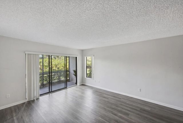 4 of 33 - 2702 Sw Matheson Avenue #113-f1, Palm City, FL