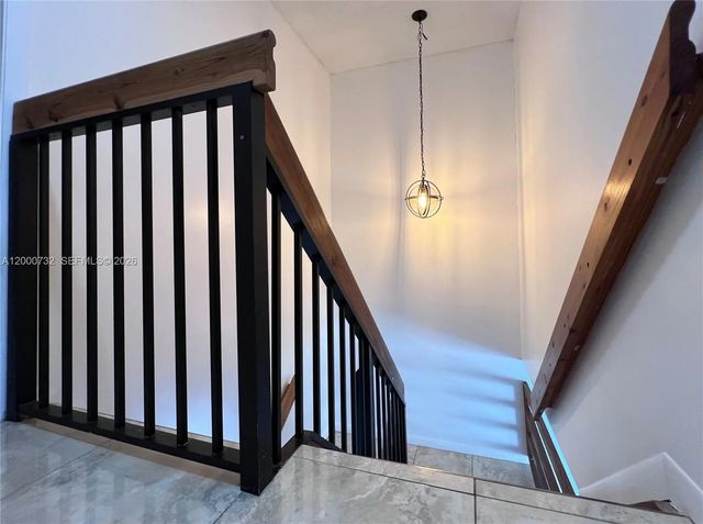 5 of 21 - 4530 Nw 102nd Court, Doral, FL