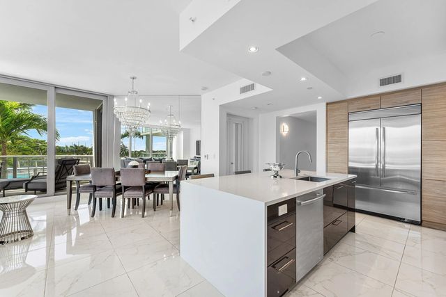 5 of 63 - 2 Water Club Way #403, North Palm Beach, FL