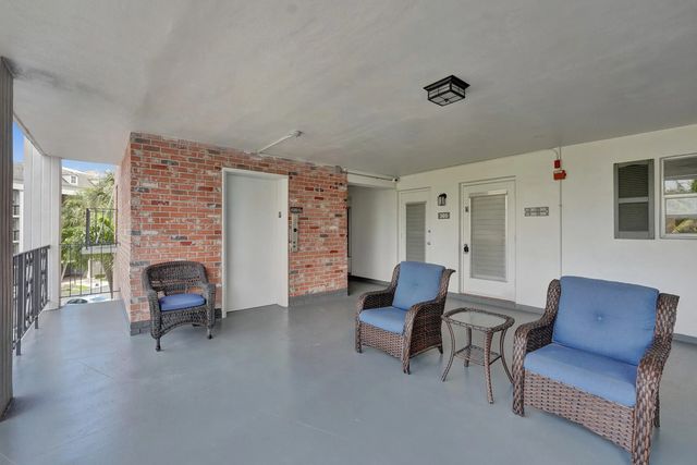 3 of 30 - 455 Paradise Isle Boulevard #305, Hallandale Beach, FL