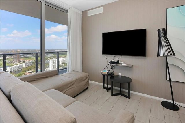 3 of 39 - 4010 S Ocean Drive #t4004, Hollywood, FL